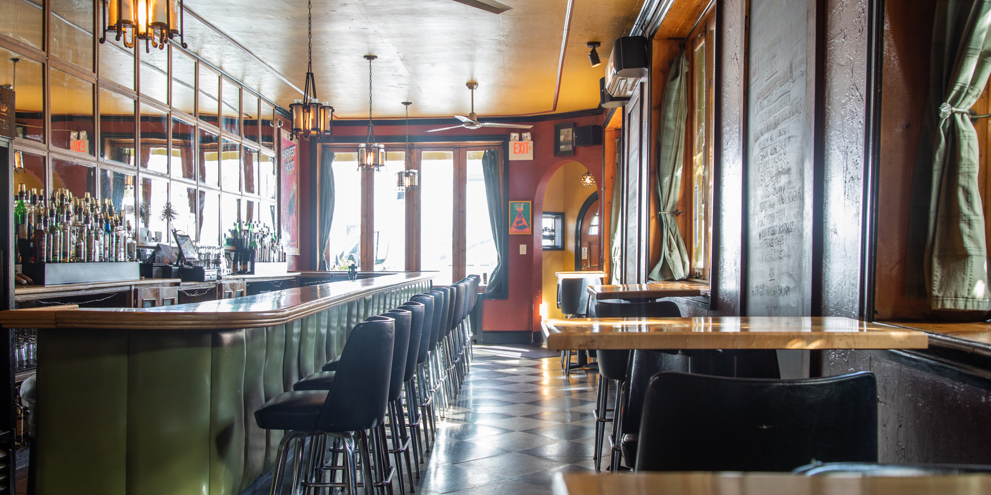 American Sardine Bar